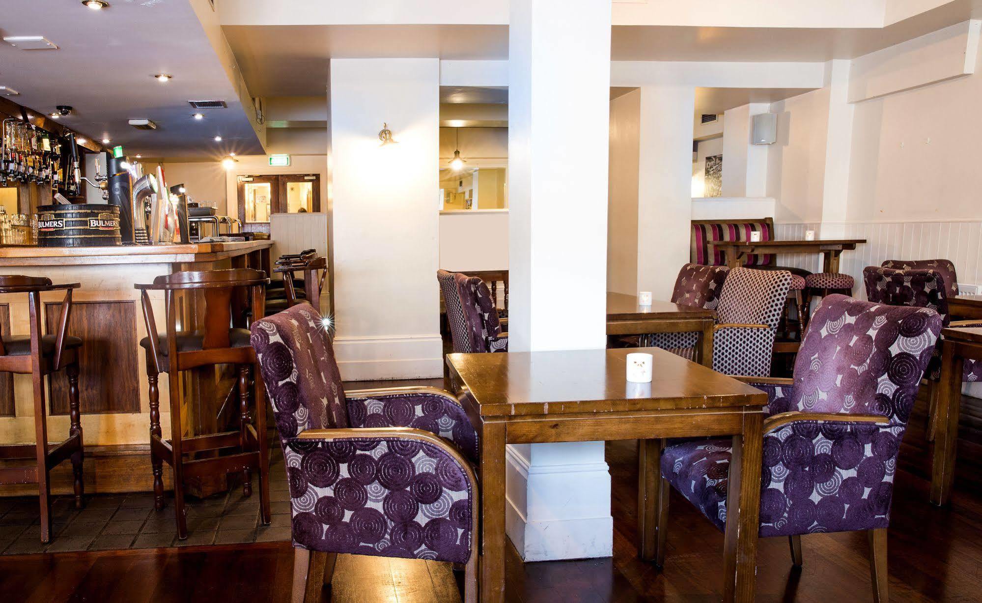 The Gateway Hotel Swinford Εξωτερικό φωτογραφία